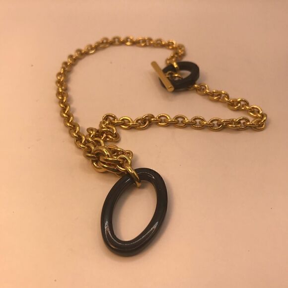 Avon vintage gold chain with black plastic oval hoop. - Picture 1 of 5